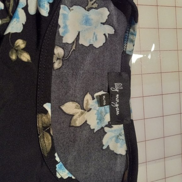 Black jersey knit top, Lily Morgan, XL - Picture 4 of 4